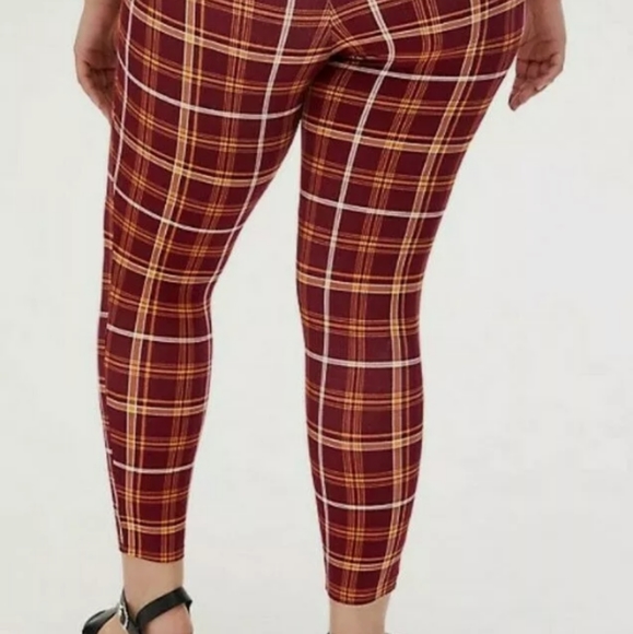 Harry Potter Hogwarts red plaid leggings - Picture 5 of 5